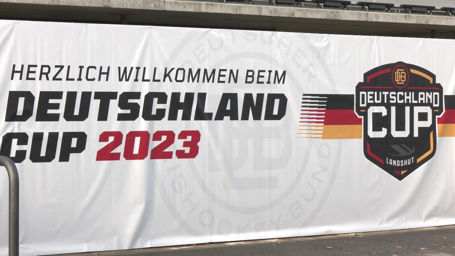 Eishockey-Highlight in Landshut Vorbericht zum Deutschland-Cup der Männer und Frauen Niederbayern TV Landshut