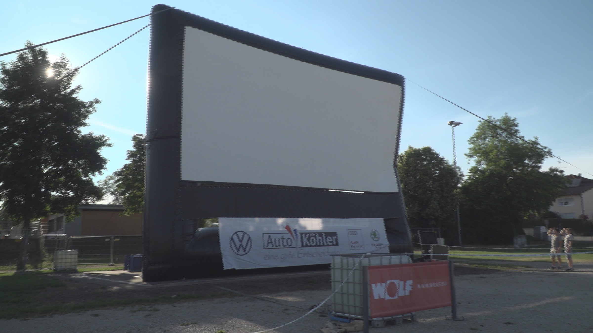 Kinoerlebnis im Freien - Das erste Mainburger Autokino ...